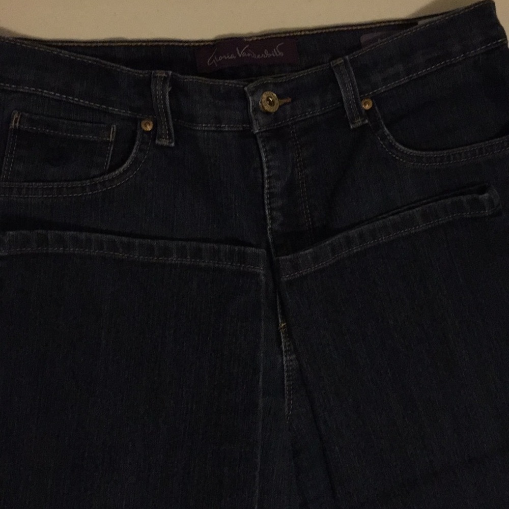 So Soft Gloria Vanderbilt Jeans Size 14P Worn Once